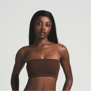 NWT SKIMS Fits Everybody Bandeau in Cocoa